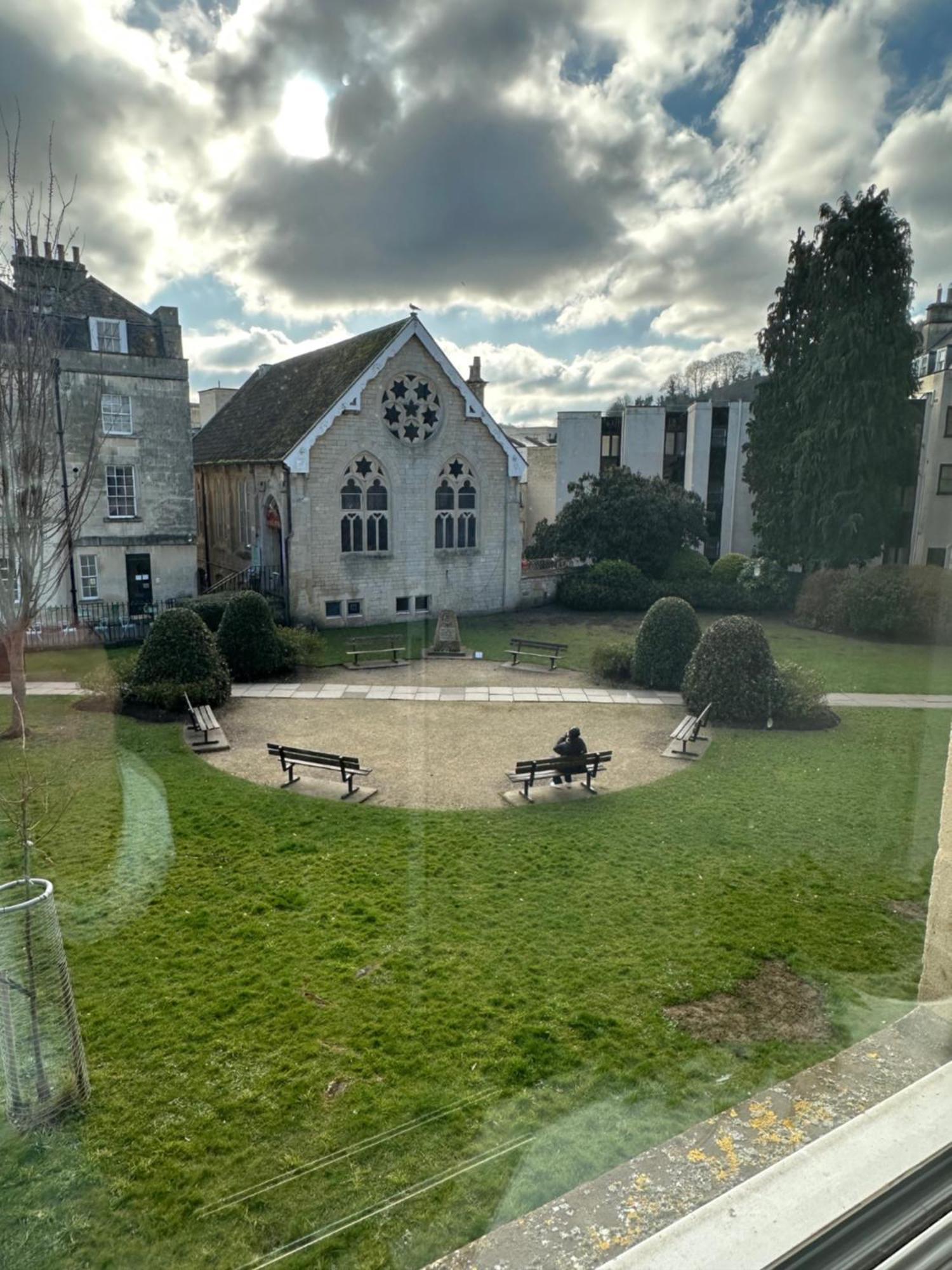 Appartement Contemporary Pied A Terre In The Heart Of *